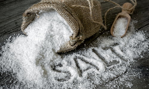 درصد نمک مواد غذایی مختلف | اندازه گیری درصد نمک